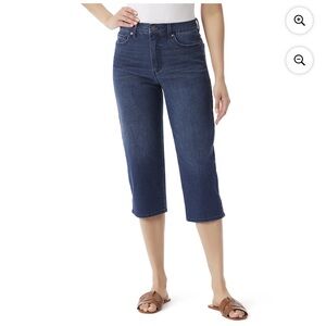 Gloria Vanderbilt Amanda Crop Jeans Size 10 NWT